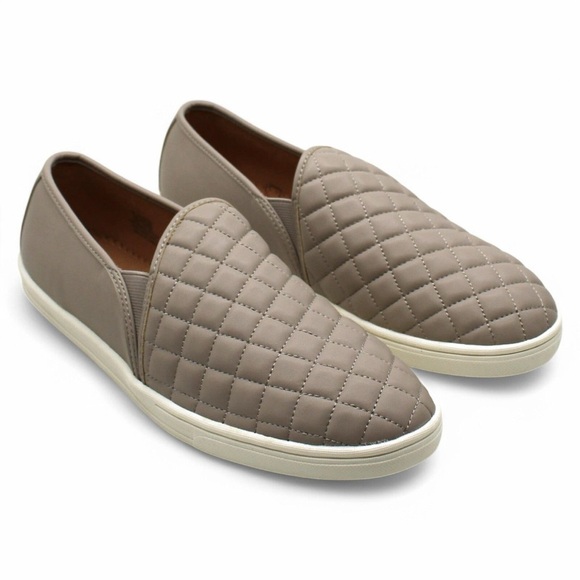 Sun + Stone Mariam Quilted Slip-Ons Sz 8 BNWB - Picture 1 of 6